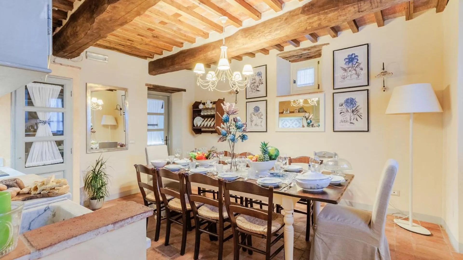 SantʼAndrea di Compito Dimora Delle Camelie, A Traditional Stylish House 0*, SantʼAndrea di Compito