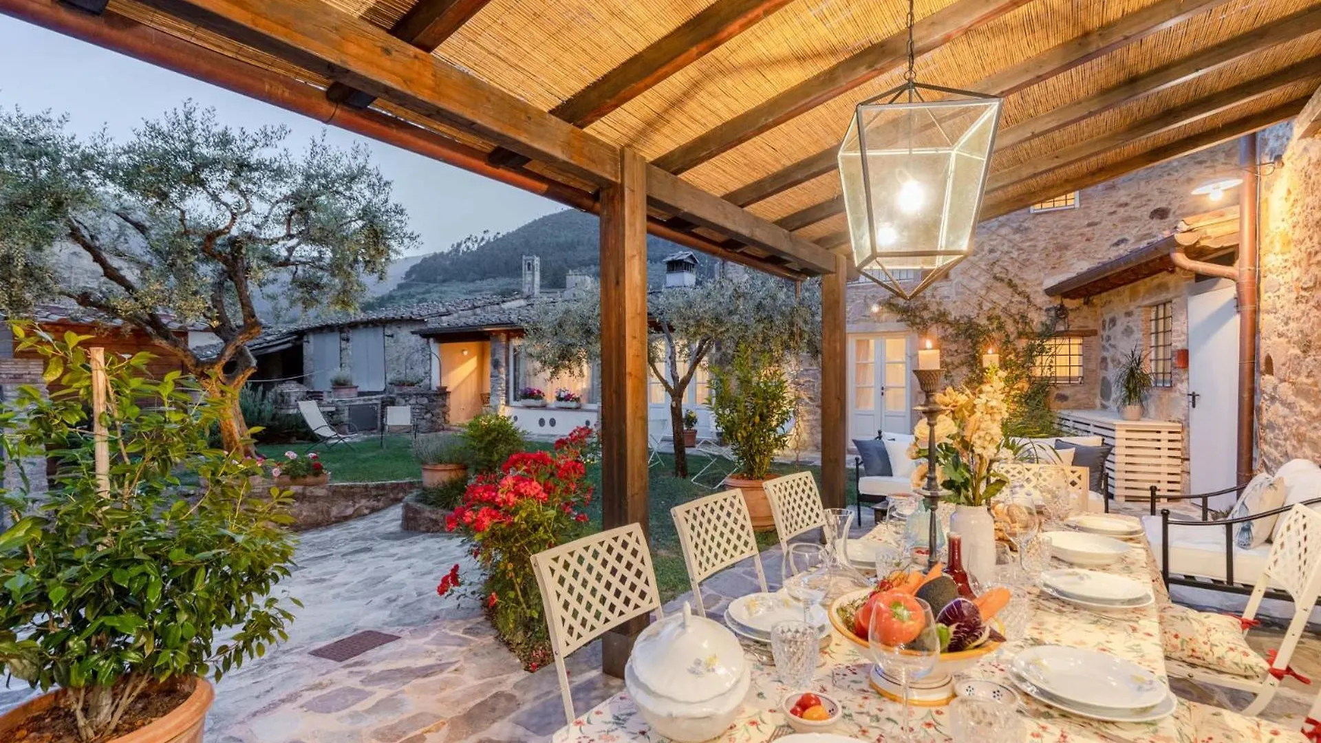 SantʼAndrea di Compito Dimora Delle Camelie, A Traditional Stylish House 0*, SantʼAndrea di Compito